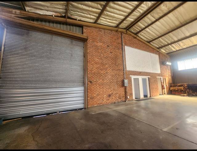 450M² WAREHOUSE TO LET IN ALLANDALE